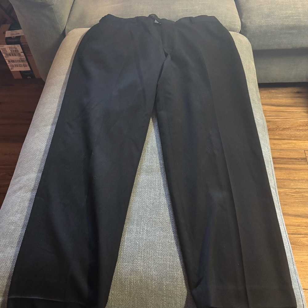 George Mens 36x30 dress pants